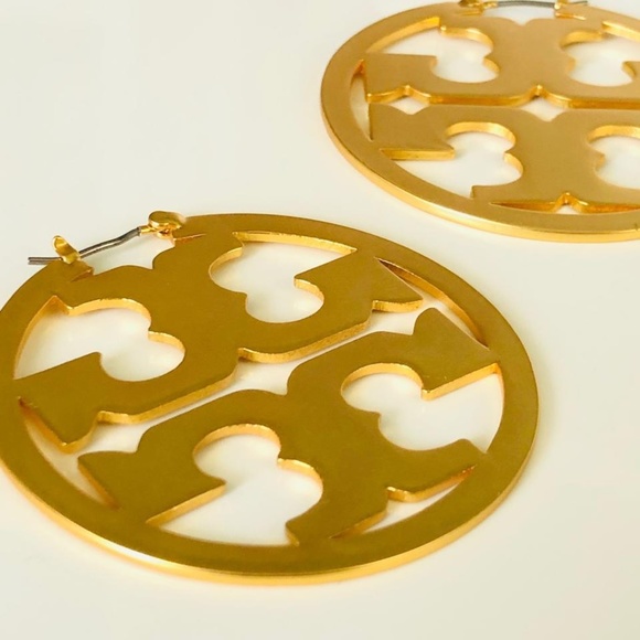 NEW Tory Burch Miller 2” Round Double T Logo Hoops - Picture 2 of 4